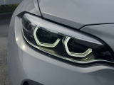 LEDヘッドライト装備です。明るく夜間の視界が開けます。見た目もクールです!