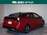 色はきれいなエモーショナルレッド2です。