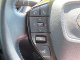 ブルートゥースに接続すれば、スマホに入れている音楽が聞けたり運転中に電話がかかってきてしまった場合もハンドルから電話を取ることができます!