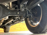 お車を安心してお乗りいただく為には、足回りの定期点検が欠かせません。サービスサポート(有償保証)では無料点検もご提供しており、安心のカーライフをお過ごしいただけるサポート体制が整っています。
