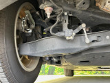 お車を安心してお乗りいただく為には、足回りの定期点検が欠かせません。サービスサポート(有償保証)では無料点検もご提供しており、安心のカーライフをお過ごしいただけるサポート体制が整っています。