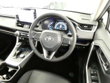 【運転席まわり】運転席・インパネまわりの画像です!ハンドルやシートなども隅々までクリーニング済み☆キレイな車内で