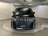 ワイド&ローのスタイルで走行安定性もばっちりです。運転しやすくロングドライブも安心です。