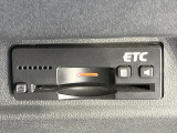 【ETC】高速道路の料金所をストレスなく通過!話題のスポットやサービスエリアに多い「スマートIC」利用時は必須のアイテムです。当店でセットアップを実施、ご納車当日からすぐにご利用いただけます!