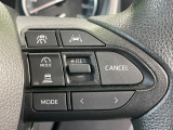 【レーダークルーズコントロール】高速道路での長距離走行が楽に!!自動で速度を保つクルーズコントロールが、衝突軽減システムと連携し、前方の車両を感知して車間を保つように速度調節してくれます!!