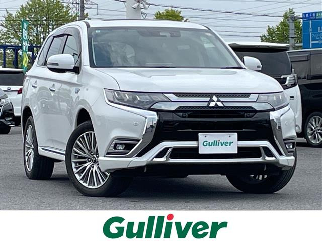 アウトランダーPHEV 2.0 G 4WD 4WD サンルーフ