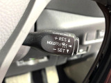 【レーダークルーズコントロール】高速道路での長距離走行が楽に!!自動で速度を保つクルーズコントロールが、衝突軽減システムと連携し、前方の車両を感知して車間を保つように速度調節してくれます!!
