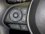ステアリングスイッチ装備!運転しながら手元でオーディオの操作などができます。