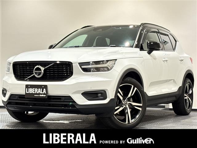 XC40 T4 AWD Rデザイン 4WD 4WD サンルーフ