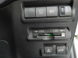 非常時やキャンプなどに役立つAC100Vコンセント付きです。ETCもついてます!