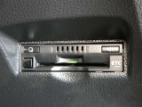 ナビ連動タイプのETC車載機です。ナビゲーションと連動してくれますのでカード未挿入を知らせてくれるなど便利な機能が追加されています。
