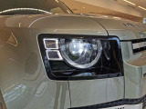 【プレミアムLEDヘッドライトシグネチャーDRL】デイタイムラーニングライト機能付きのLEDヘッドライトですデイライトにより昼間の視認性も上がりもらい事故などの減少につながります。