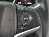 ◆アダプティブクルーズコントロール◆予め設定した車速内でクルマが自動的に加減速。前走車との適切な車間距離を維持しながら追従走行します。【LKAS】車線維持支援システムでステアリング操作を支援。