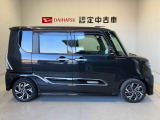 車両右側面からの写真になります。車をご覧になりたい時はお気軽に最寄りの店舗へご相談下さい。