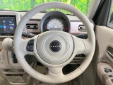 【純正革巻きステアリング】上質な革を使用することで、手にしっかり馴染みとても運転しやすいハンドルです♪