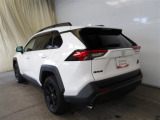 RAV4 2.0 アドベンチャー オフロードパッケージ 4WD 