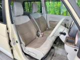 運転席シート廻りは使用感も少なく、良好な状態となっています。丁寧に使われていたことがよくわかりますね。