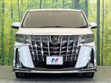 弊社では、全車『修復歴なし』のお車のみ取り扱っております。専任バイヤーによる厳選した仕入れの後、入庫後の車両チェックを行い、ネクステージが認定した高品質な中古車をご提供しております。