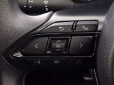 ステアリングスイッチ装備!運転しながら手元でオーディオの操作などができます。