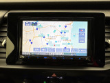 ■社外メモリーナビゲーション☆CD再生、bluetooth接続にも対応しています♪