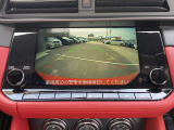 バックカメラが付いてますので後方の安全確認に便利。