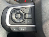 ステアリングスイッチ搭載!ハンドルひとつで手を離さなくても運転中視線をそらさなくても操作が出来て便利です