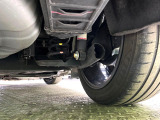 お車を安心してお乗りいただく為には、足回りの定期点検が欠かせません。サービスサポート(有償保証)では無料点検もご提供しており、安心のカーライフをお過ごしいただけるサポート体制が整っています。