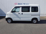 すぐ乗れる中古車も当店はラインナップ!!全車1年距離無制限保証付き!有料であと2年まで保証延長可能!トヨタ車いがいでもお任せください!マイカーローンは最短15分で審査可能!