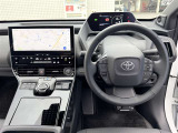 運転席回りは、すっきりとしていて運転がしやすいです!