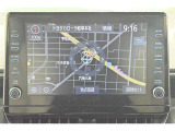 ディスプレイオーディオを装備。スマホとクルマをつなぐことで、これまでのナビに加えて、いろんなサービスが楽しめます。