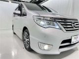 フォグランプ装着車です。暗い夜道の車両前方を明るく照らします