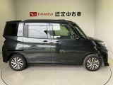 車両右側面からの写真になります。車をご覧になりたい時はお気軽に最寄りの店舗へご相談下さい。