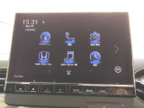 純正ナビが搭載されています。初めての道も安心ですね。Bluetooth接続可能!