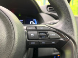 【レーダークルーズコントロール】高速道路での長距離走行が楽に!!自動で速度を保つクルーズコントロールが、衝突軽減システムと連携し、前方の車両を感知して車間を保つように速度調節してくれます!!