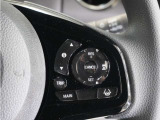 【ホンダセンシング】衝突を予測してブレーキをかけたり、前のクルマにちょうどいい距離でついていったりできる多彩な安心・快適機能を搭載した先進の安全運転支援システム。