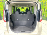 普段のお買い物や通勤、送迎等に十分な荷室スペースを確保しております。セカンドシートを倒すと、大きな荷物の積載も可能です♪