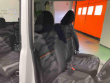 ご覧いただきありがとうございます!安心保証付きの展示車を多数揃えておりますのでお気軽にお尋ねください。