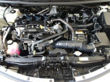 エンジンとモーターが協調して走る先進のハイブリッドシステム。地球環境に優しいパワーユニットです!