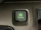 ★ECONスイッチ★ エコドライブを加速しよう!スイッチをONにすると、運転の仕方によるロスを抑え込み燃費をよくするようクルマが頑張ります(*^ー^*)燃費向上にチャレンジ♪