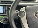 ステアリングスイッチ装備!運転しながら手元でオーディオの操作などができます。