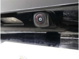 バックモニター付きで駐車も楽々!