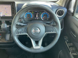 ちょうどいい大きさのハンドルです♪スイスイ運転できますよ♪