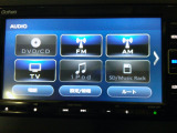 フルセグテレビ搭載。DVD・CD再生・SDカードにも対応しています。