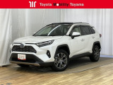 アクティブな貴方をサポートするこの【RAV4】 4WDの駆動力はもちろん、高い走破性の足回りは、海へ山へ、季節を問わず大活躍してくれます