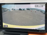 ドライブレコーダーの映像。ナビのモニターに前後の映像を映し出せます