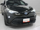 Toyota Safety Senseは、プリクラッシュセーフティに歩行者(夜間)、自転車運転者、交差点右折時に直進してくる対向車、右左折時に対向方向から横断してくる歩行者を検知対象に加えています。
