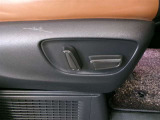 お車について詳細情報など、お気軽にお電話ください!
