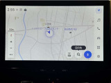 ナビ付きです。目的地を設定すれば、初めての場所でも簡単に行くことが出来ます。