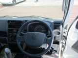 運転席廻りになります。