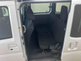 WEB掲載時にはお車に付いている装備と、様々な写真をたくさん載せるように心がけております。1台1台特徴をとらえたキャッチコメントを掲載しています。